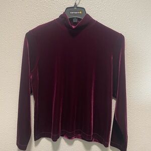 Nicole Summers Velvet Long Sleeve Top